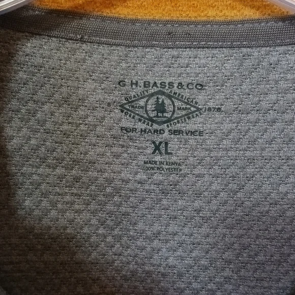 G.H. Bass & Co Yellow/Grey Textured Quarter Zip Men's - Picture 3 of 6